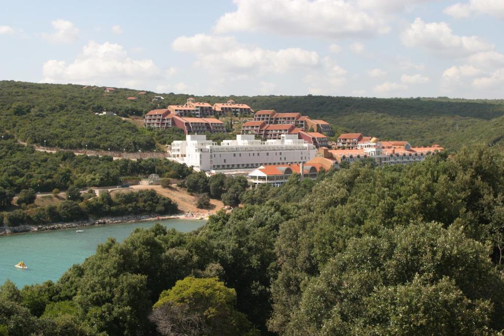 Apartments Hostin Roza Duga Uvala Pavicini Exterior foto
